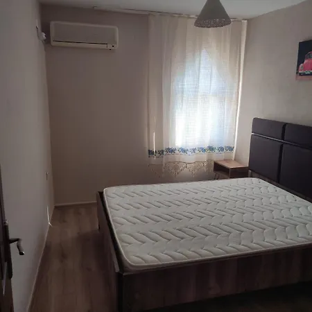 Aparthotel Babadan *